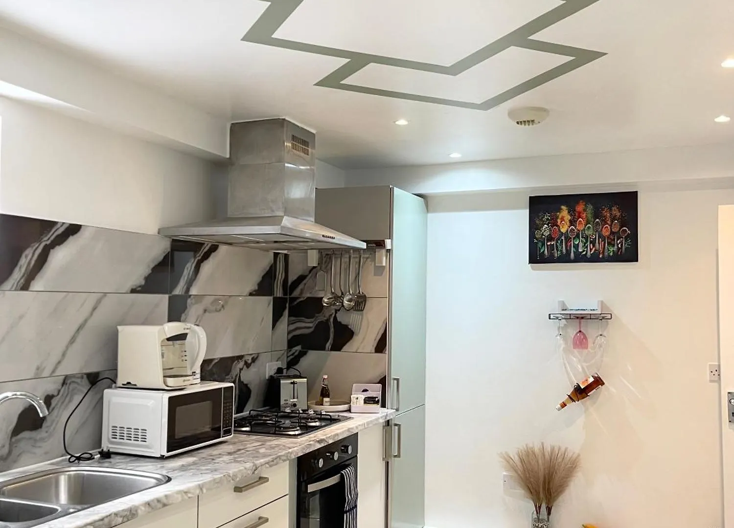 Stanton - Stylish 2 Bedroom Dagenham Apartment
