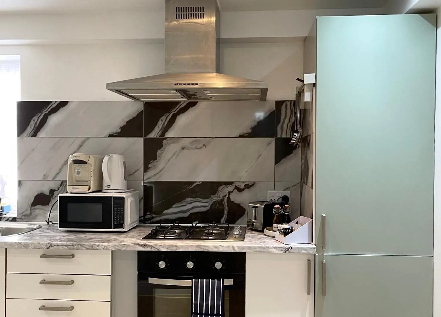 Stanton - Stylish 2 Bedroom Dagenham United Kingdom